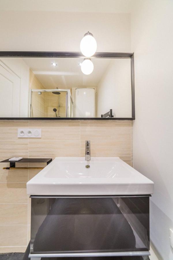 Le Contemporain - 1 Chambre Бриве-ла-Гаилларде Экстерьер фото